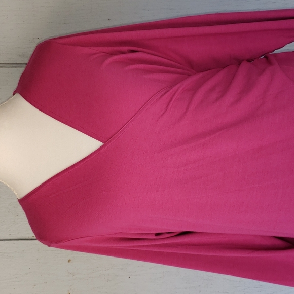 Pink Front Crossed Top. Scrunched - Picture 10 of 10